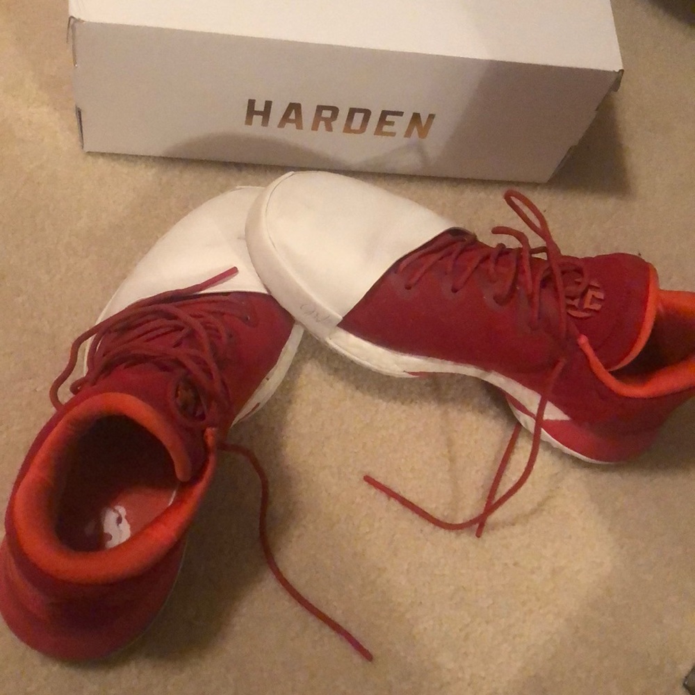 Red and white basketball shoes